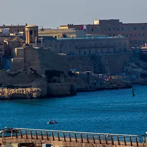 Apartment Close To Saint Angelo, Birgu